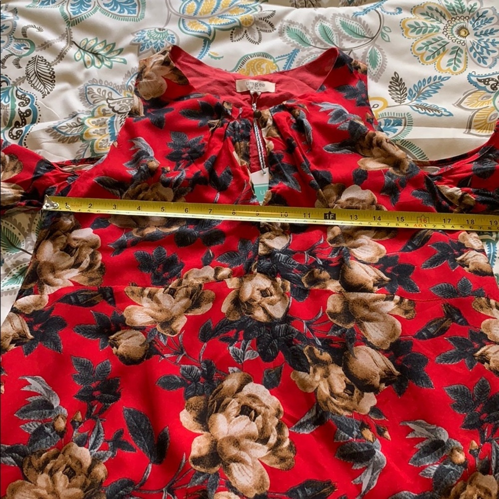 NWT! Umgee Red Cold Shoulder Floral Print Dress - Picture 6 of 8
